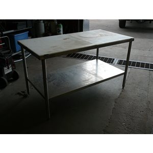Table de boucher 30 x60 x34