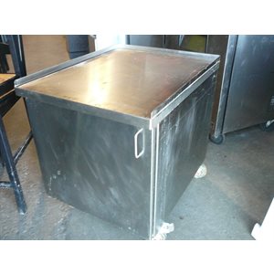 Support a equipement 31 x25 x30